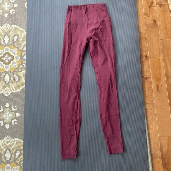 Lululemon align leggings - burgundy colour - Picture 2 of 6